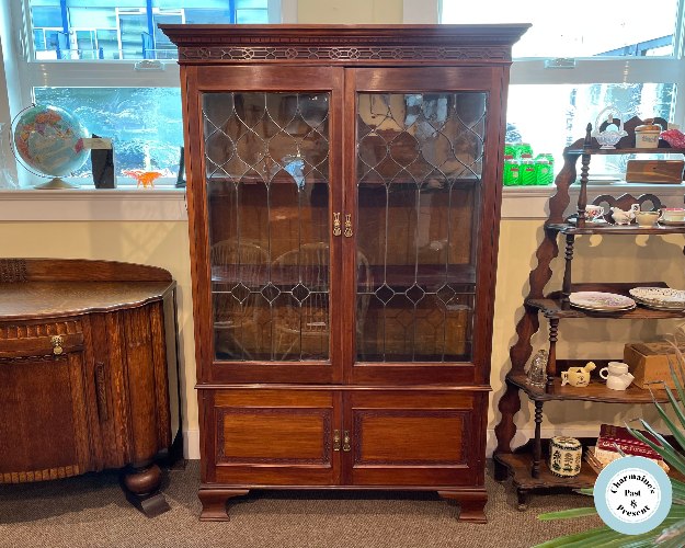 OUTSTANDING ANTIQUE MAHOGANY DISPLAY CABINET WITH LEADED GLASS DOORS...$849.00