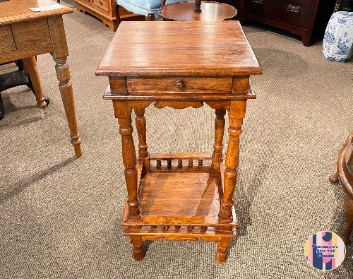 GORGEOUS SOLID WOOD SIDE TABLE WITH HANDY LITTLE DRAWER...$199.00